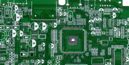 避開和一線電源廠的競爭，做到行業的獨角獸